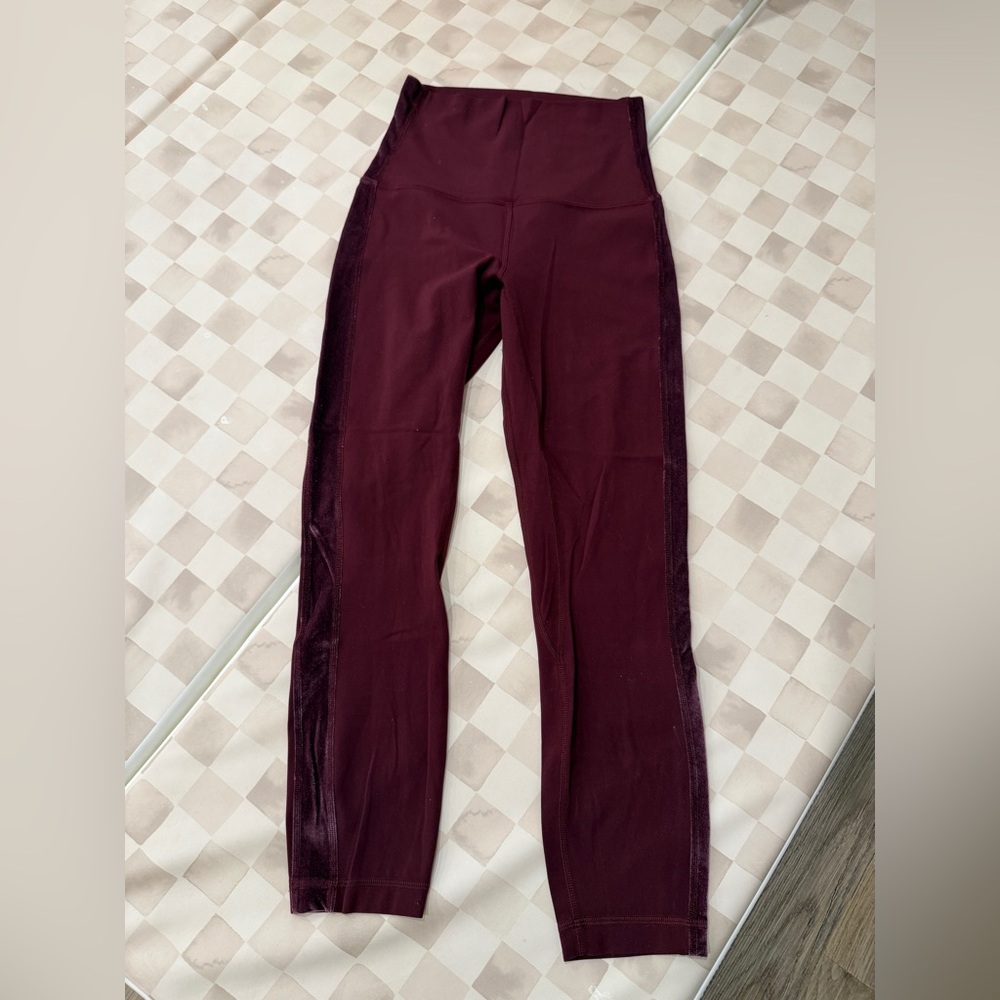 Lululemon Women's Super High Rise Align Leggings